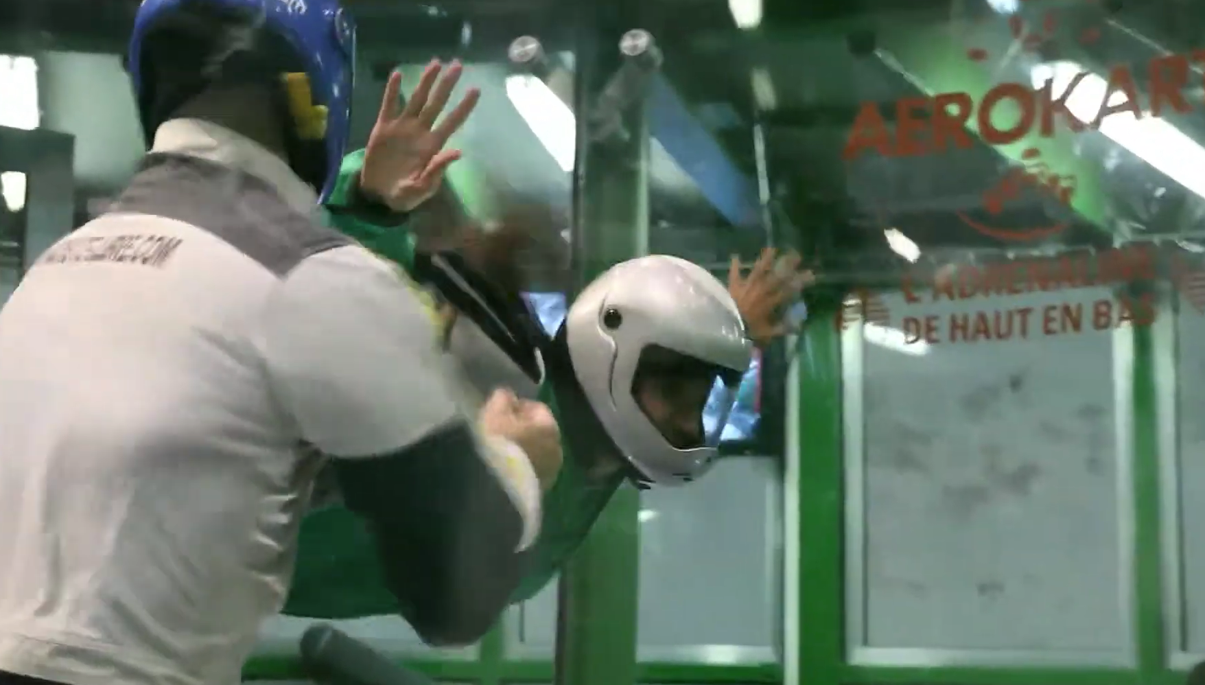 Emission – La chute libre